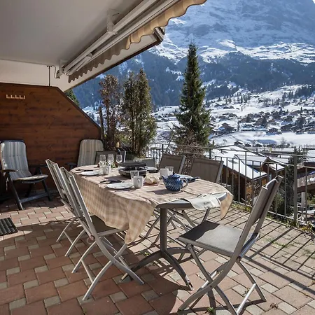Cortina By Interhome جريندلوالد